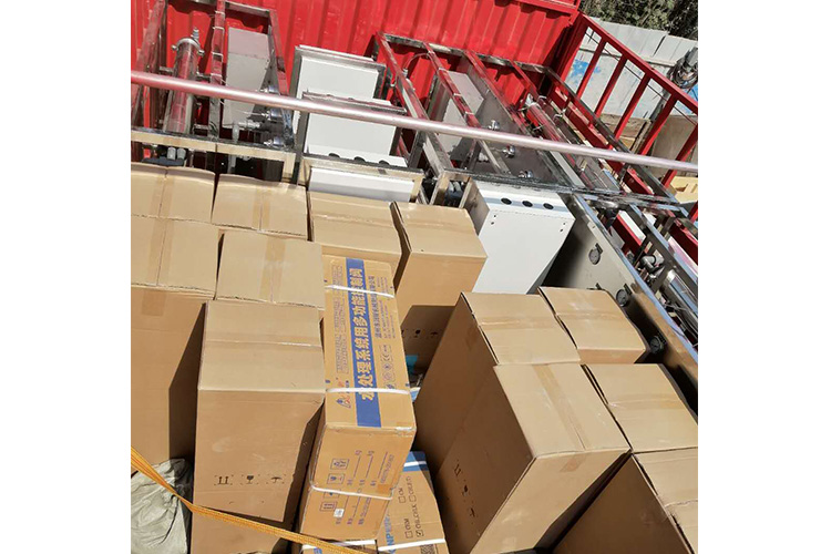 學校4噸設備發貨